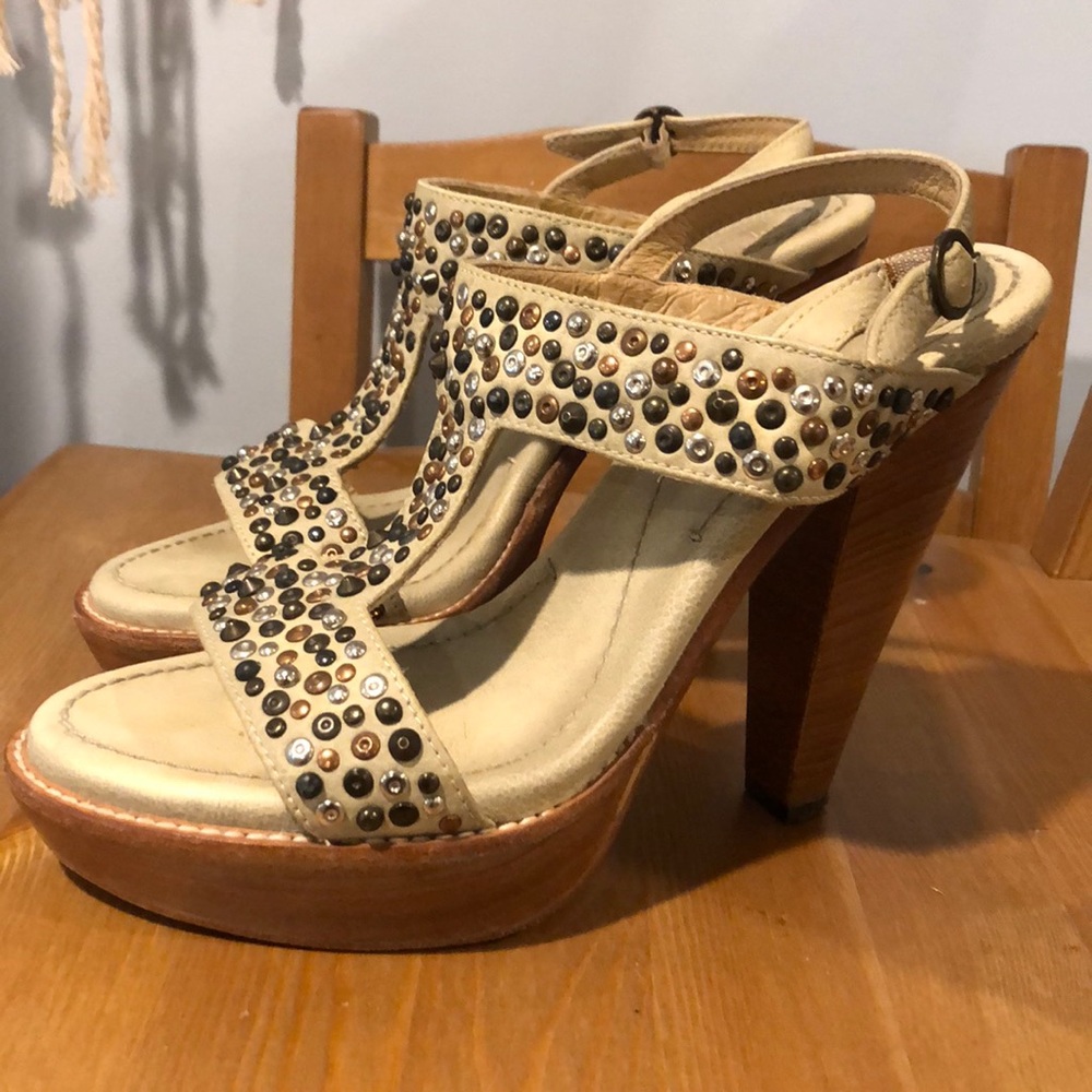 FRYE Studded leather T-Strap Open Toe Heels